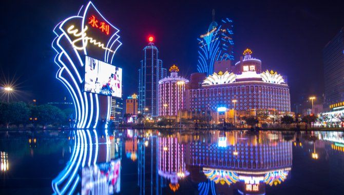 Macau gaming sector   s contribution to economy in 80  decline