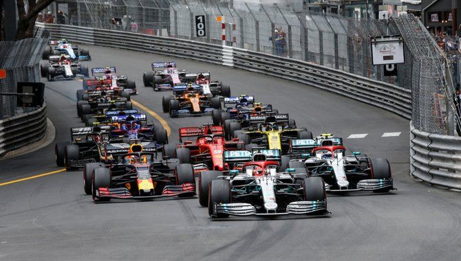 Formula One to hold night race on Las Vegas Strip